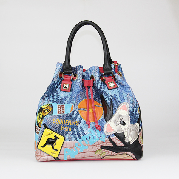 Women's handbags can also be worn like this! Do you know?